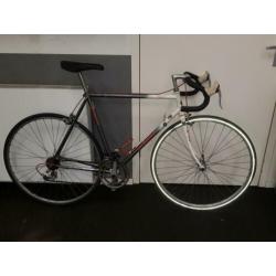 Klassieke Giant racefiets 28inch frame 56cm