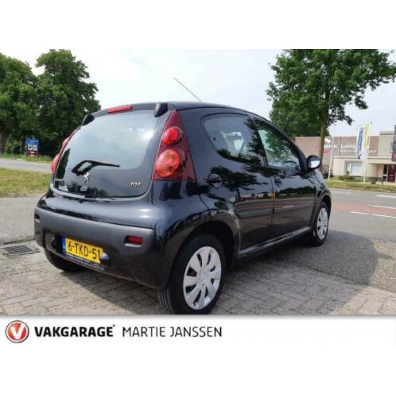 Peugeot 107 1.0 Active 5 DEURS / AIRCO / CENTRALE VERGRENDEL