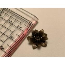AB31 Bronzen mini meeldraad bloem € 0,30