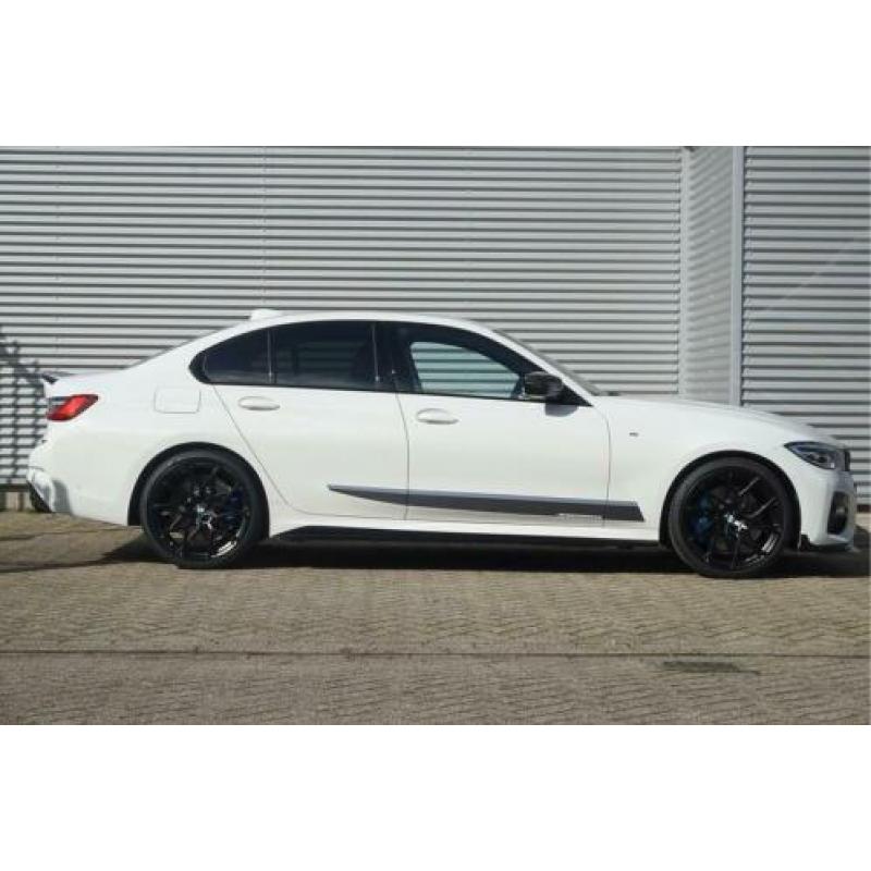 BMW 3 Serie 330i Sedan Aut. High Executive M Performance Pac