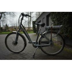 Amslod Carlton 48 en Hamilton 50 NIEUW STAAT!!