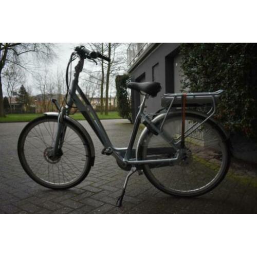 Amslod Carlton 48 en Hamilton 50 NIEUW STAAT!!