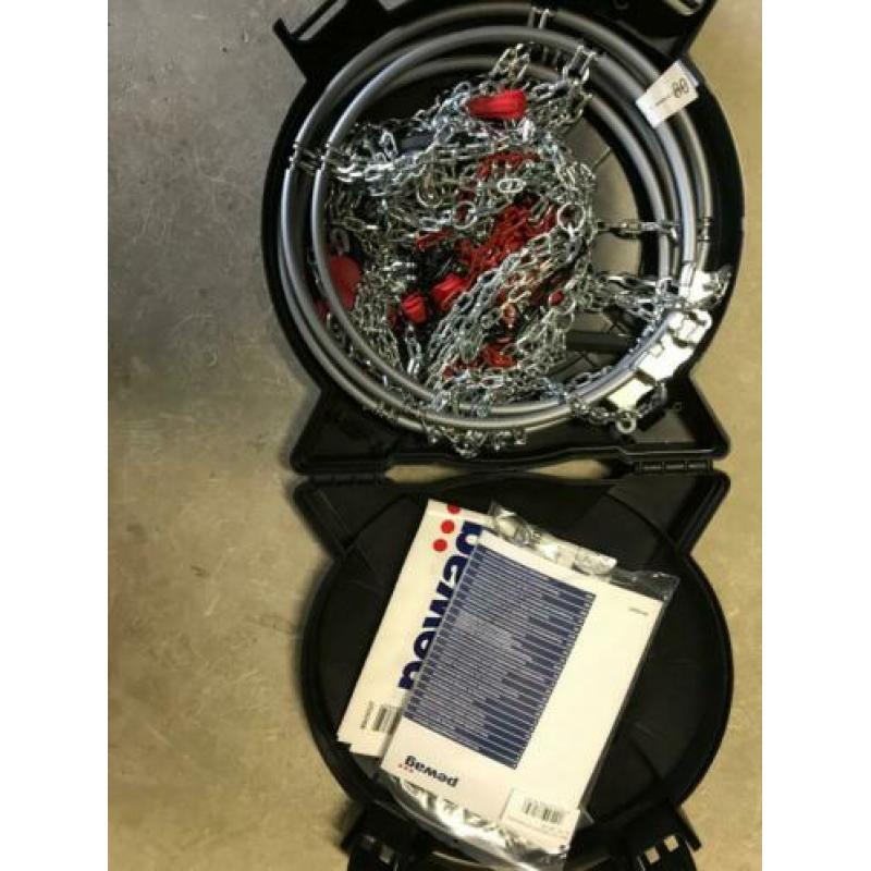 Sneeuwkettingen breedte 205mm en meer - 3jr oud