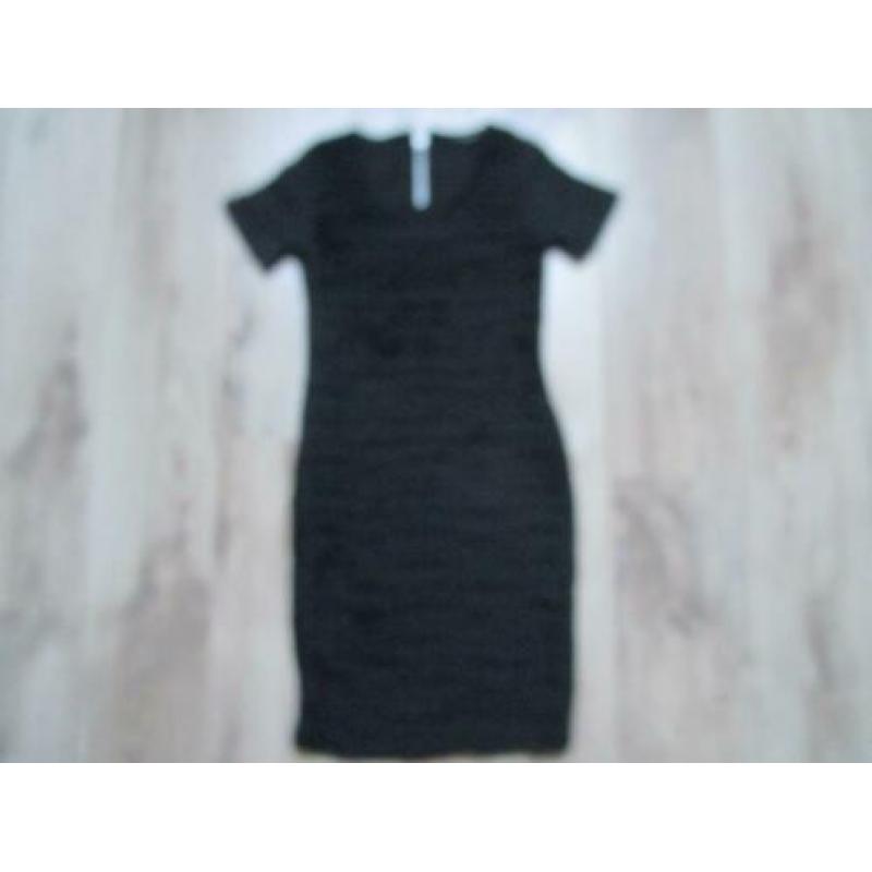 NIEUW zwart/wit + top van College Style (Emma) maat S.