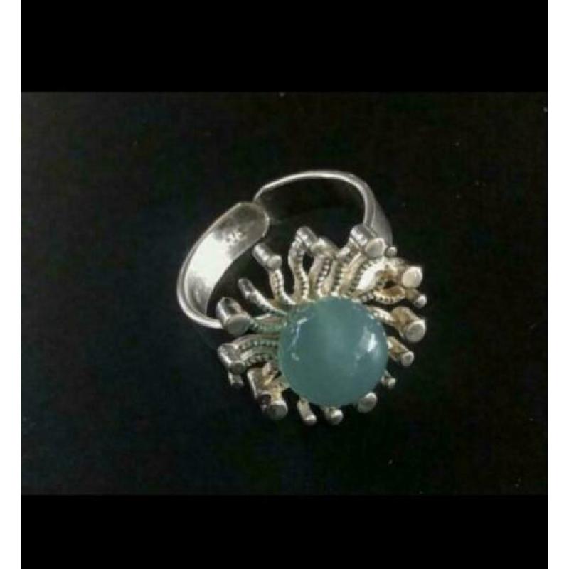 Zilveren RING en OORBELLEN met CHRYSOPRASE steen
