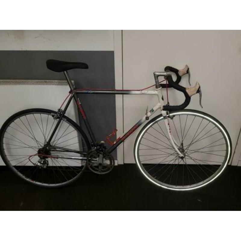 Klassieke Giant racefiets 28inch frame 56cm