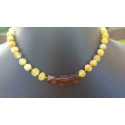 ?amber-barnsteen ketting/necklase voor kinderen/volwassenen?
