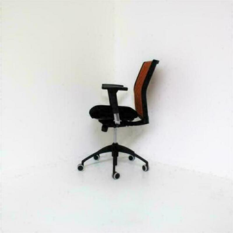 RM 2019-08 Type Axxe: Bureaustoelen/Burostoelen NIEUW.