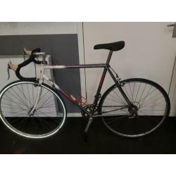 Klassieke Giant racefiets 28inch frame 56cm