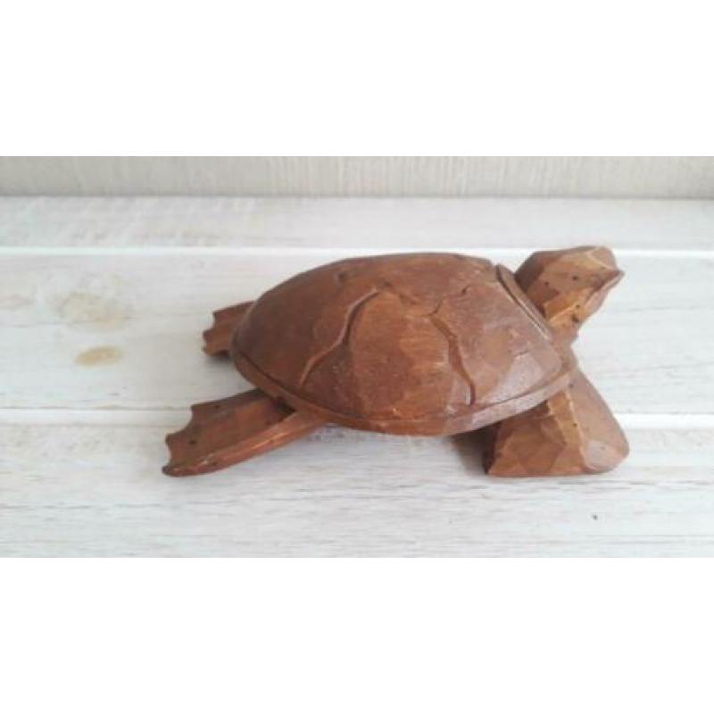 houtsnijwerk houten schildpad