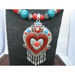 Vintage Tibetaanse ketting, Tibetaans zilver met hanger.3702