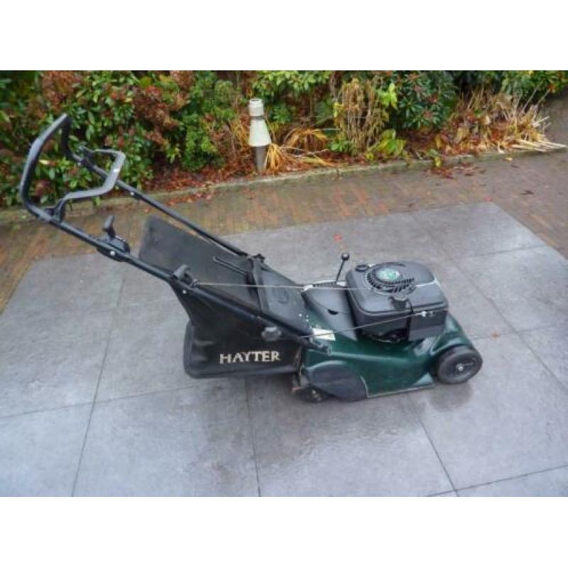 te koop Hayter grasmaaier met Briggs & Stratton motor