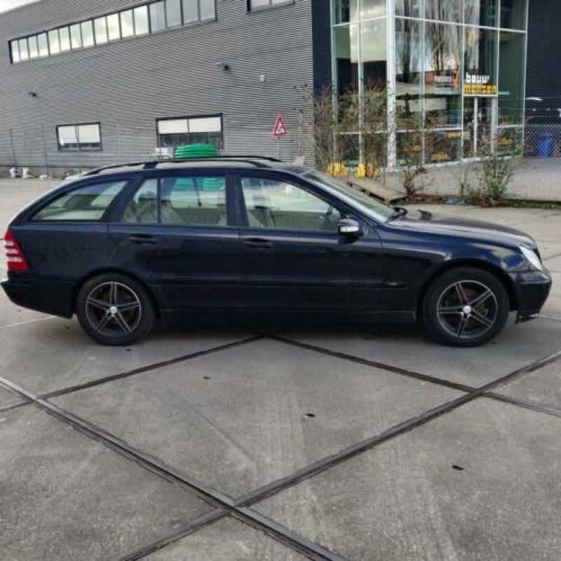 Mercedes-benz C-klasse Combi 200 CDI Elegance