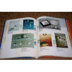 Boek - Spelen met licht in en om het huis (lampen e.d) !!