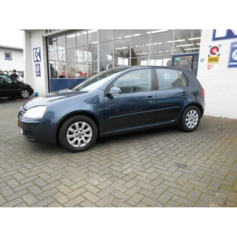 Volkswagen Golf 1.6 FSI Comfortline Airco / Trekhaak / Cruis