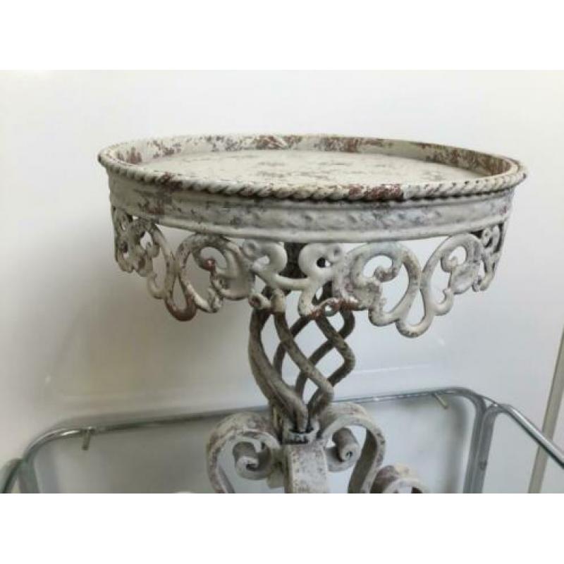 Smeedijzeren bloementafeltje / krukje vintage brocante