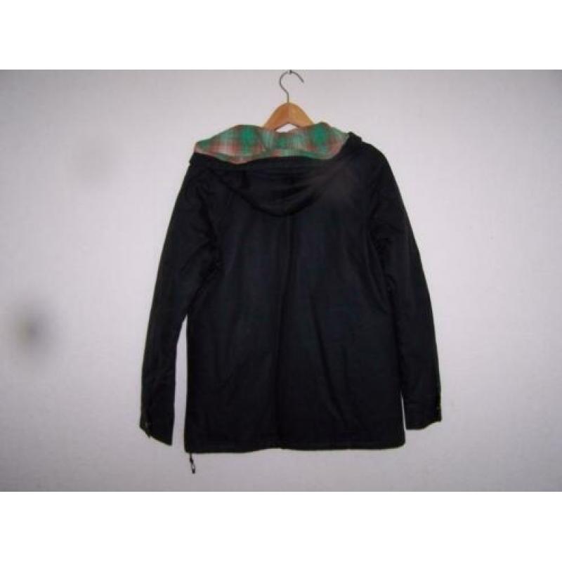 Nike winterjas Maat S. ( met warme voering)