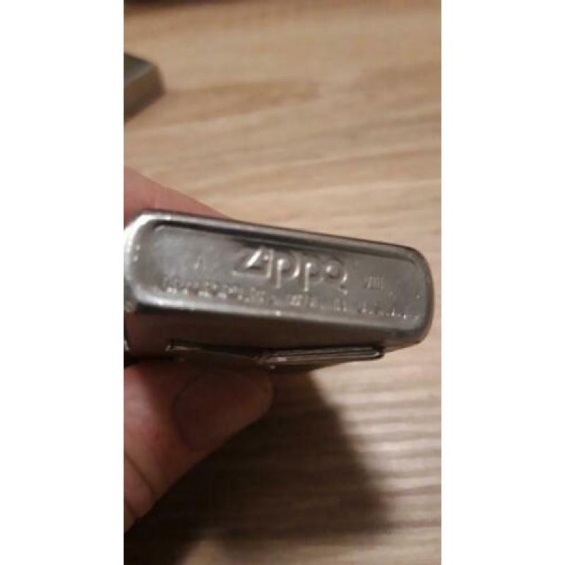 Zippo manta