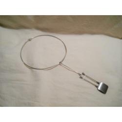 Vintage/retro zilver kleurige spang met hanger