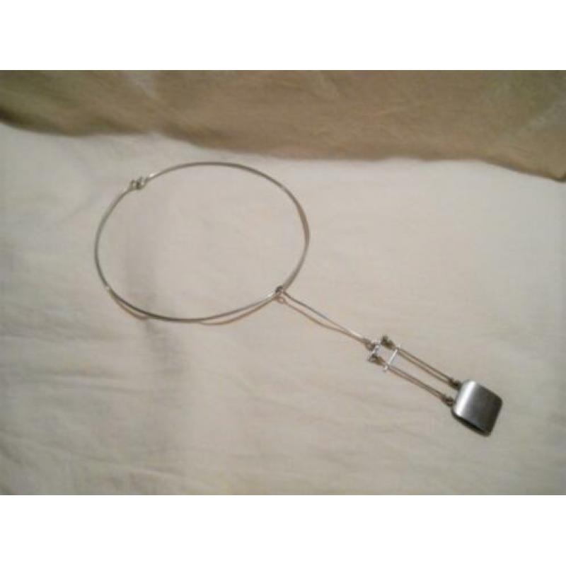 Vintage/retro zilver kleurige spang met hanger