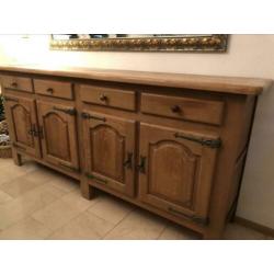Blank eiken dressoir, spiegel, eethoek, salontafel