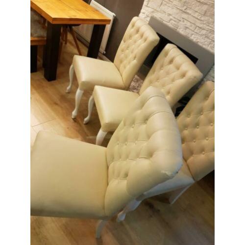 6 comfortable stoelen