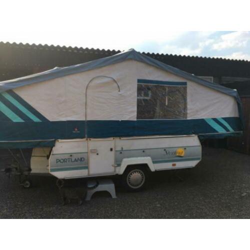 Sterling Portland USA vouwcaravan 6 persoons met voortent.