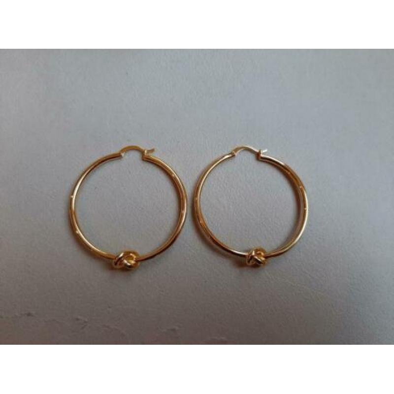 Celine oorbellen knot hoops creolen.
