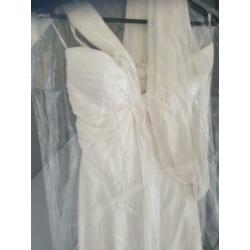 Covers bruidsjurk maat 34/36