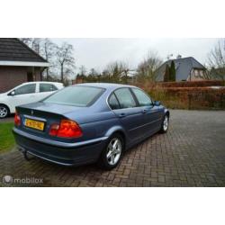 Sportieve BMW 328i Executive M bj 1999 Youngtimer nwe apk!