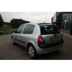 Renault Clio 1.2-16V Community AIRCO NIEUWE APK