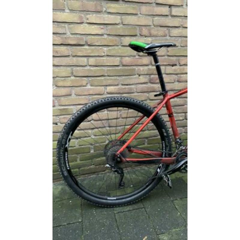Cube LTD SL 29 19inch Met XT wielen