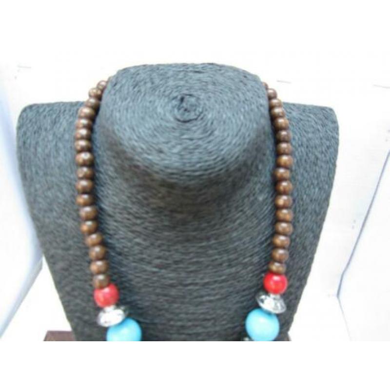 Vintage Tibetaanse ketting, Tibetaans zilver met hanger.3702