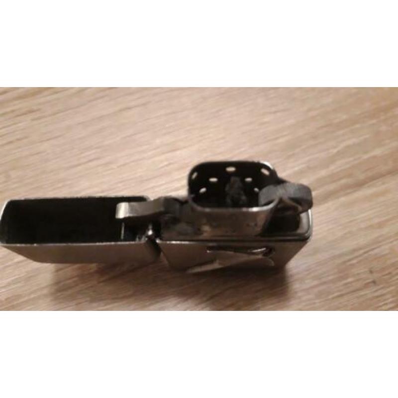 Zippo manta