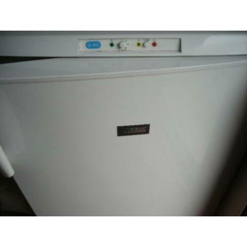 ZANUSSI tafelmodel vriezer hoog 84 cm diep 60 cm breed 60cm