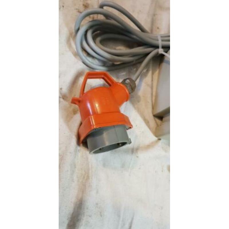 ETI- Transformator Sec. 24V - incl. Installatie kast €17,50