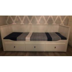 Ikea Hemnes bed-bank wit