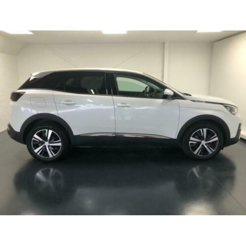 Peugeot 3008 1.2 PureTech Première Automaat Parelmoer white