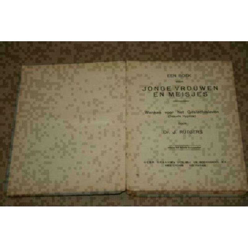 Een boek voor jonge vrouwen en meisjes (geslachtsleven) 1940