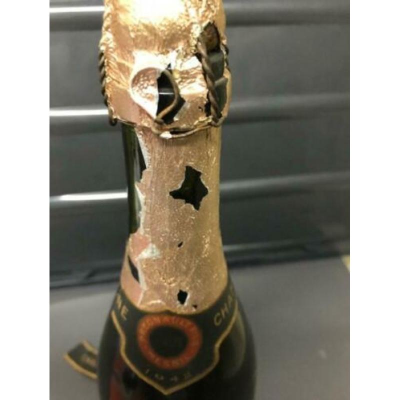 P. Regnault Fils Mesnil Brut champagne 1942