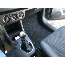 Suzuki Swift 1.3 3D 2005 Grijs