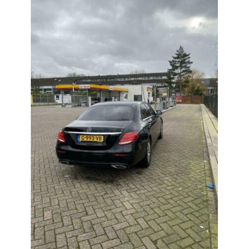 Mercedes E-Klasse 2.0 E220 D Sedan AUT 2018 Zwart