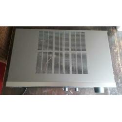 Yamaha Natural Sound Prosessor DSP-E390
