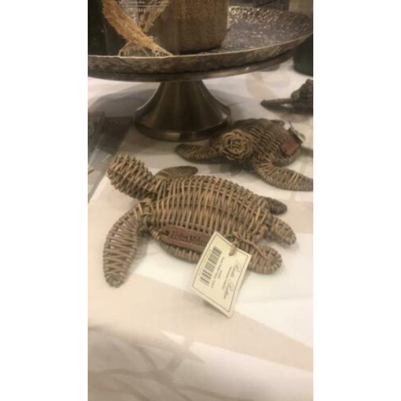RUSTIC RATTAN HAPPY TURTLE S Rivièra Maison