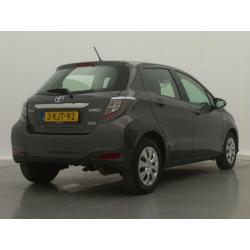 Toyota Yaris 1.5 Full Hybrid Aspiration (bj 2013, automaat)