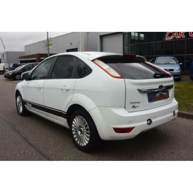 Ford Focus 1.6 Titanium Climate/Control Parktronic-Achter