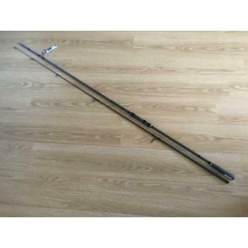 NIEUW karperhengel DAIWA EMBLEM 2,75lb