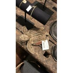 RUSTIC RATTAN HAPPY TURTLE S Rivièra Maison