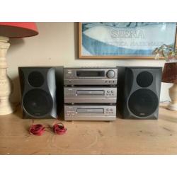 Denon UDRA-77 Stereoset te koop (CD-sleuf kapot)