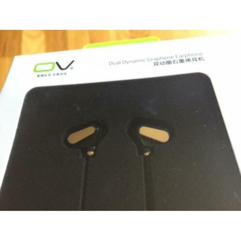 Dual dynamische grafeen oortelefoon met microfoon